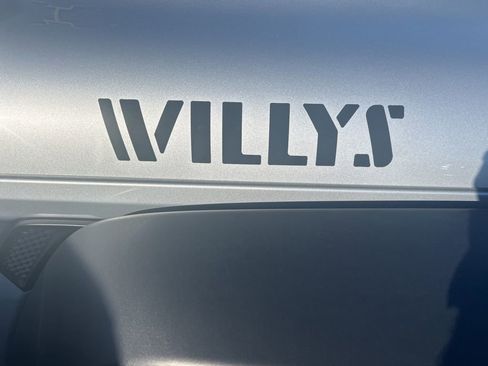 Used 2024 Jeep Wrangler Willys image 2