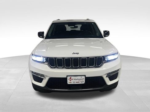 Used 2023 Jeep Grand Cherokee Limited AWD/4WD image 3