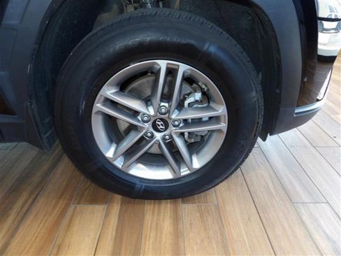 Used 2023 Hyundai Tucson SEL image 4