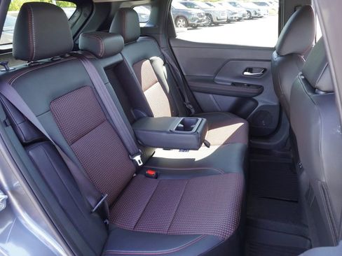 New 2025 Nissan Kicks SR image 9