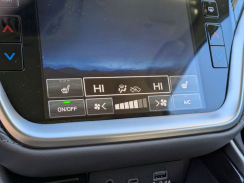 Used 2024 Subaru Outback Onyx Edition image 25