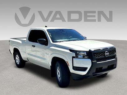 New 2025 Nissan Frontier S
