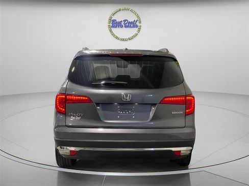 Used 2016 Honda Pilot Touring image 4