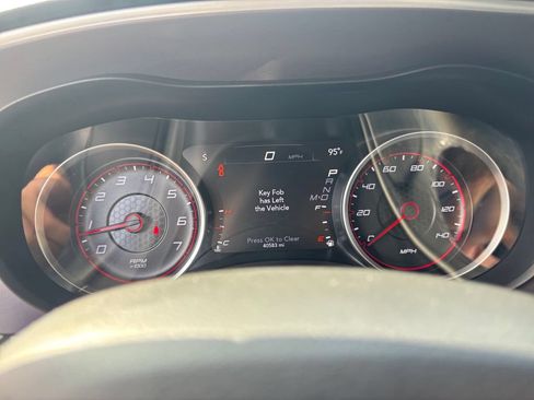 Used 2022 Dodge Charger SXT w/ Plus Group RWD image 18