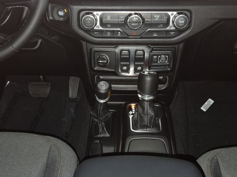 New 2026 Jeep Wrangler Sport AWD/4WD image 21