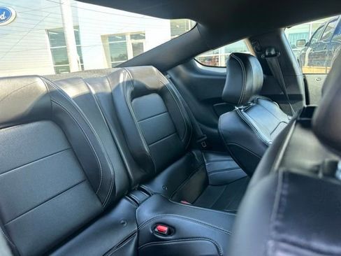 Used 2023 Ford Mustang GT Premium w/ Equipment Group 401A RWD image 4