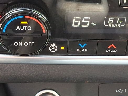 Certified 2023 Nissan Rogue SL w/ SL Premium Package AWD/4WD image 26