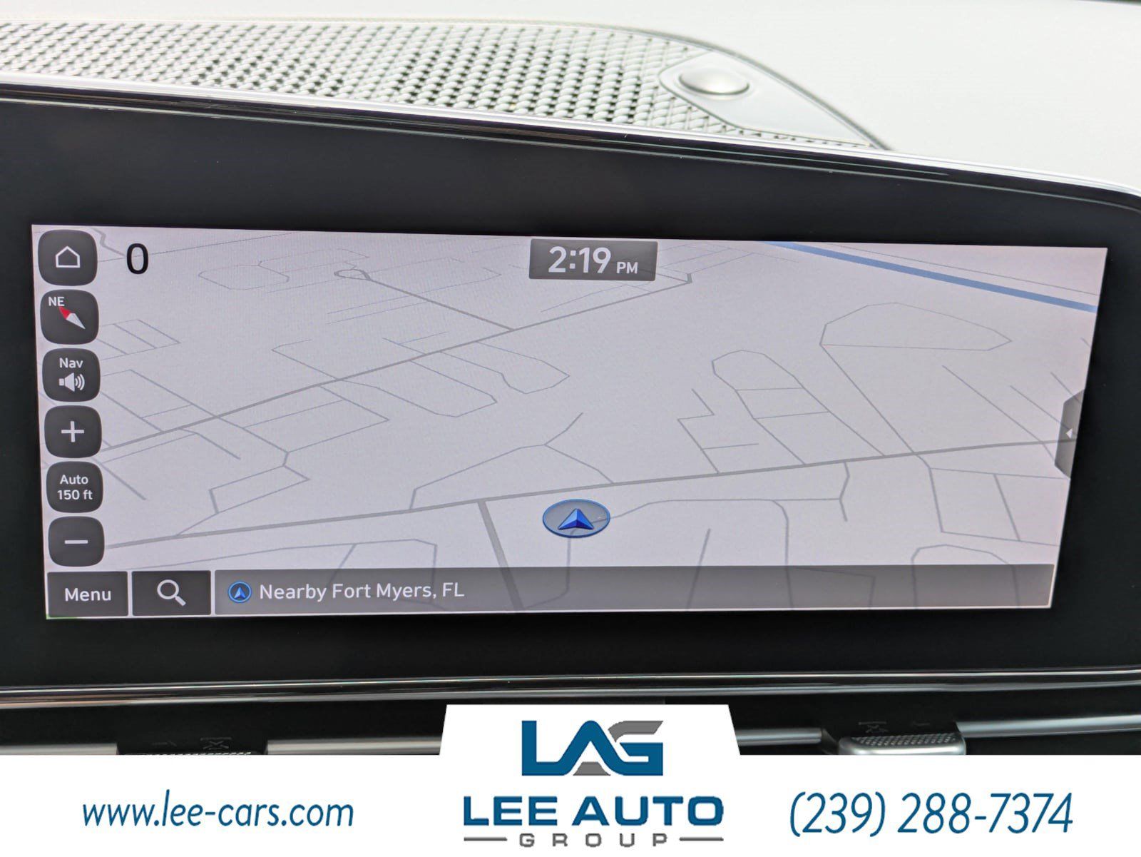 Used 2025 Hyundai Elantra Limited FWD image 23