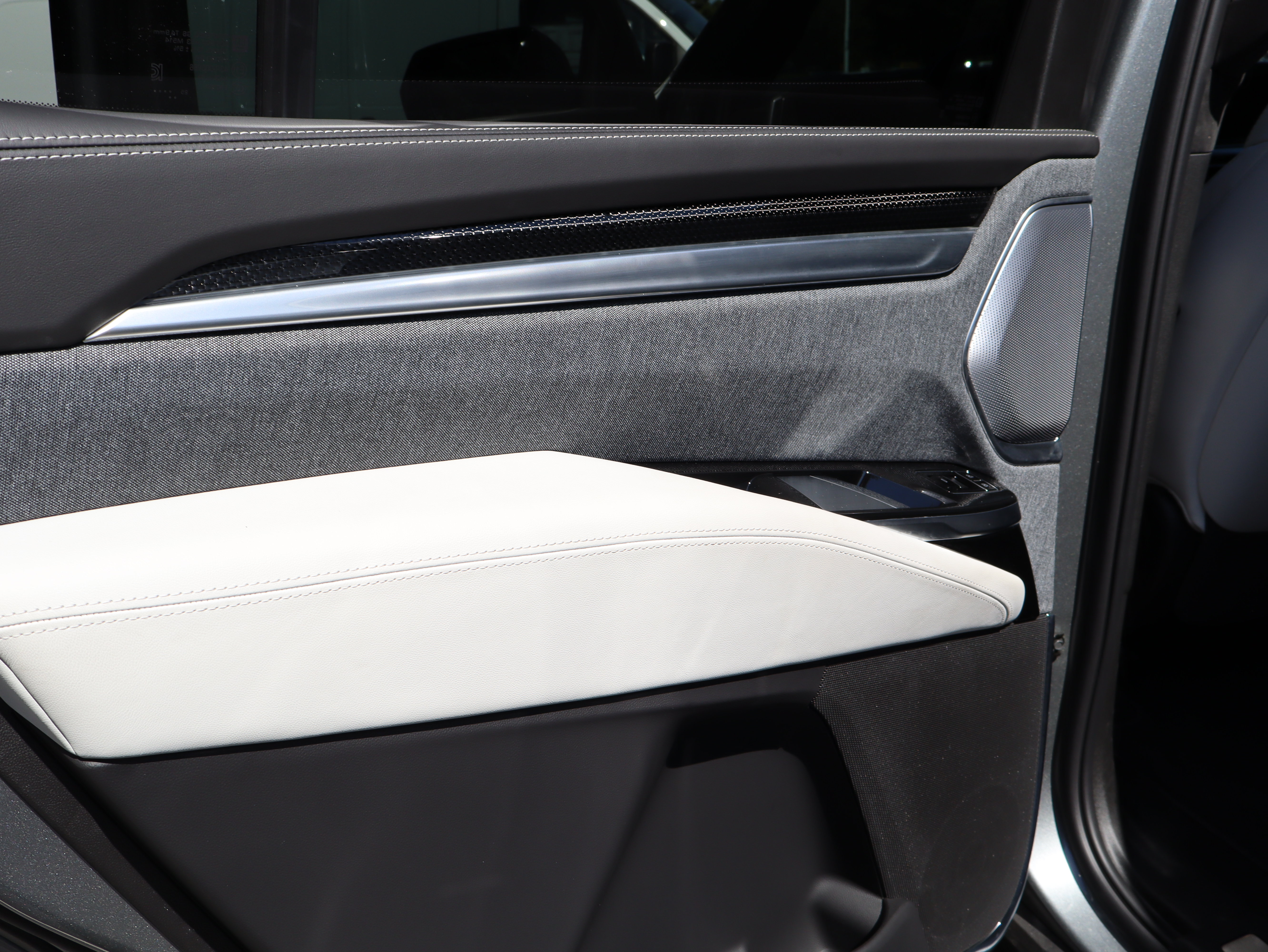 Certified 2026 Cadillac Escalade V AWD/4WD image 58