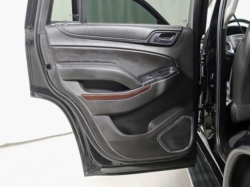 Used 2020 GMC Yukon SLT w/ Open Road Package image 38