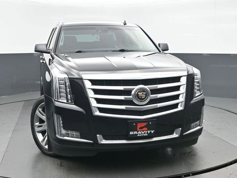 Used 2015 Cadillac Escalade Premium image 8