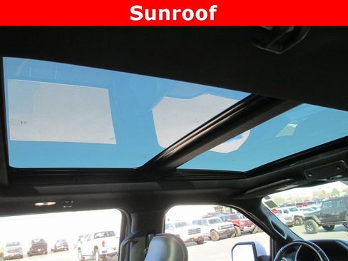 Used 2016 Ford F150 Limited w/ Trailer Tow Package image 16