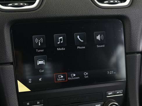 Used 2025 Porsche 718 Cayman image 28