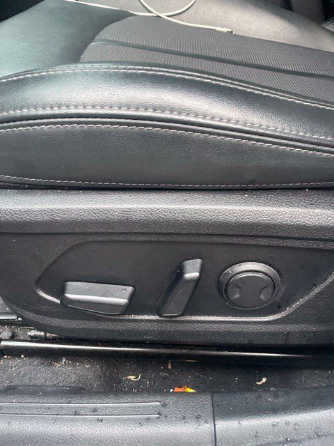 Used 2022 Kia K5 GT-Line FWD image 8