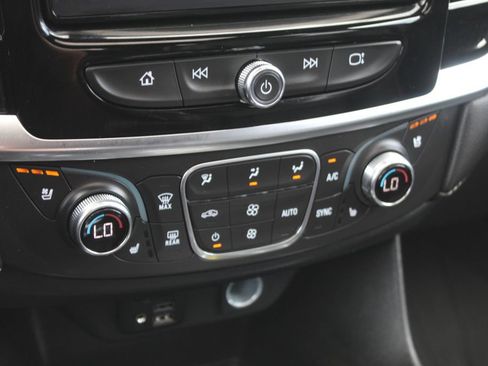 Used 2023 Chevrolet Traverse Premier w/ Redline Edition FWD image 23
