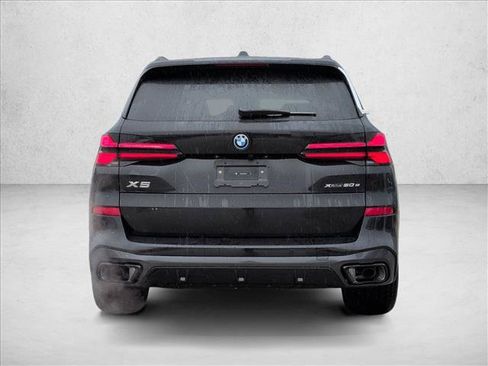 Used 2026 BMW X5 xDrive50e w/ M Sport Package AWD/4WD image 8