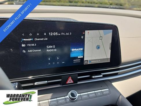 Used 2024 Hyundai Elantra SEL FWD image 21