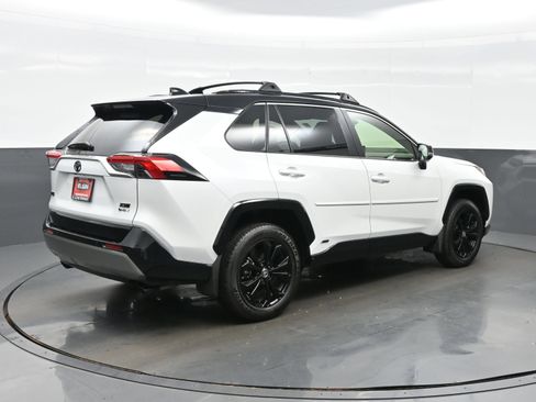 Used 2025 Toyota RAV4 XSE w/ Advanced Technology Package AWD/4WD image 6