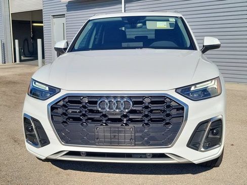 Certified 2023 Audi Q5 2.0T Premium Plus AWD/4WD image 3