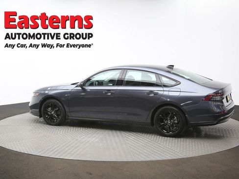 Used 2025 Honda Accord SE image 62