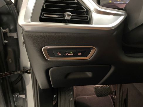 New 2026 BMW X7 xDrive40i image 24