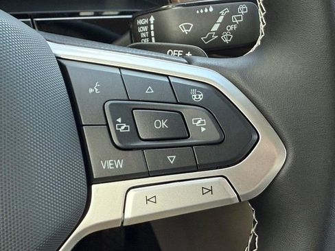 New 2026 Volkswagen Atlas SE image 13