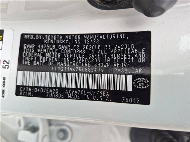 Used 2018 Toyota Camry LE FWD image 25