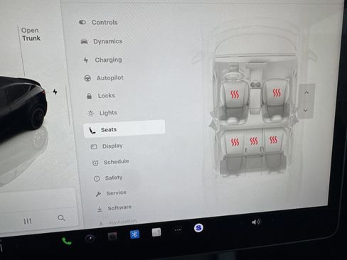 Used 2022 Tesla Model Y Performance image 26