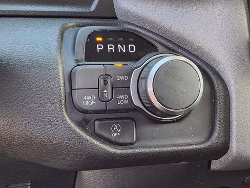Used 2025 RAM 1500 Tradesman w/ Night Edition AWD/4WD image 27