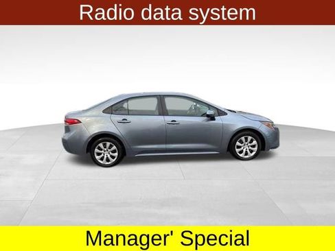 Used 2023 Toyota Corolla LE image 8