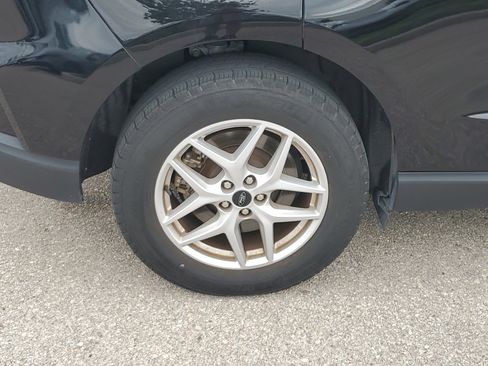 Used 2023 Ford Edge SEL image 11