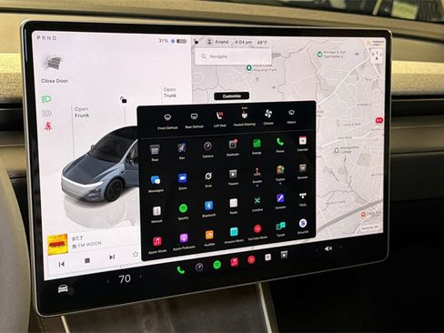 Used 2026 Tesla Model Y Long Range image 27