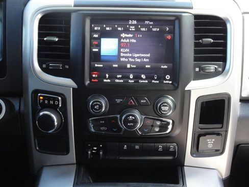 Used 2019 RAM 1500 Lone Star image 14