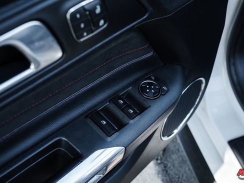 Used 2019 Ford Mustang GT Premium w/ Equipment Group 401A image 81