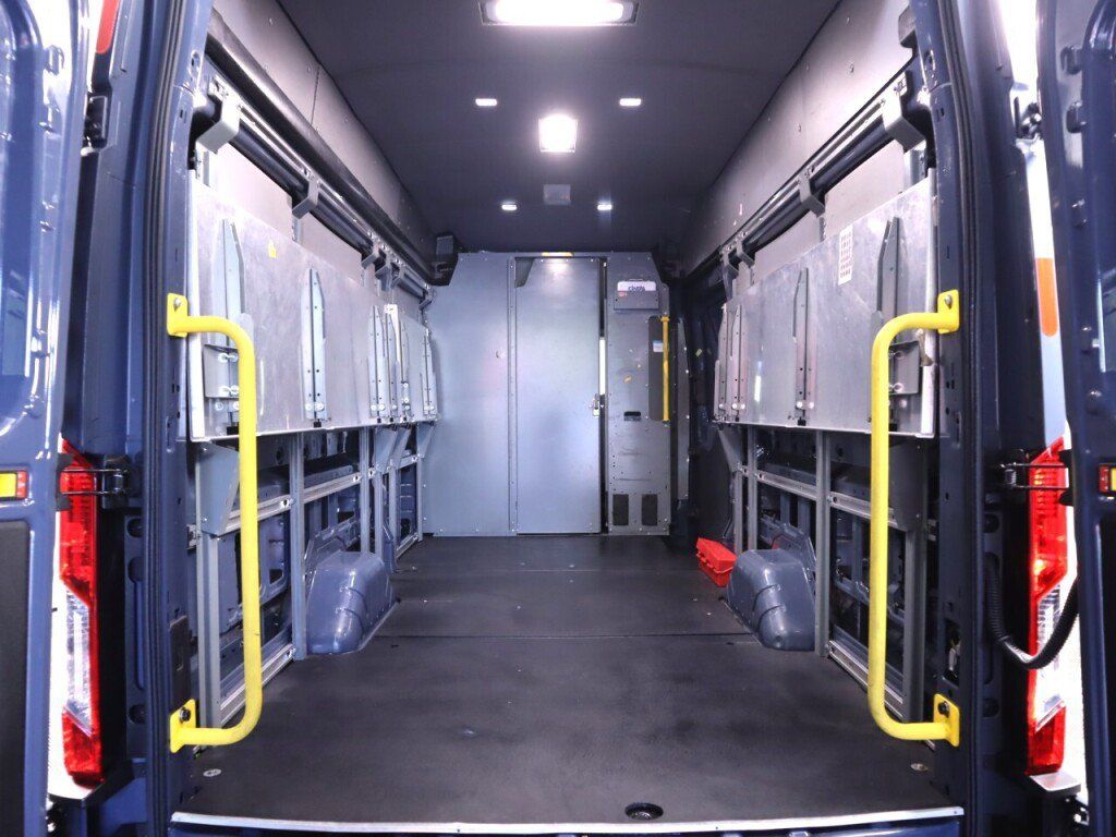 Used 2019 Ford Transit 250 148 High Roof Extended RWD image 25