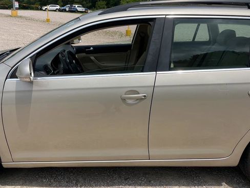 Used 2013 Volkswagen Jetta TDI FWD image 18