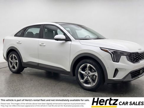 Used 2025 Kia K4 LXS FWD image 1