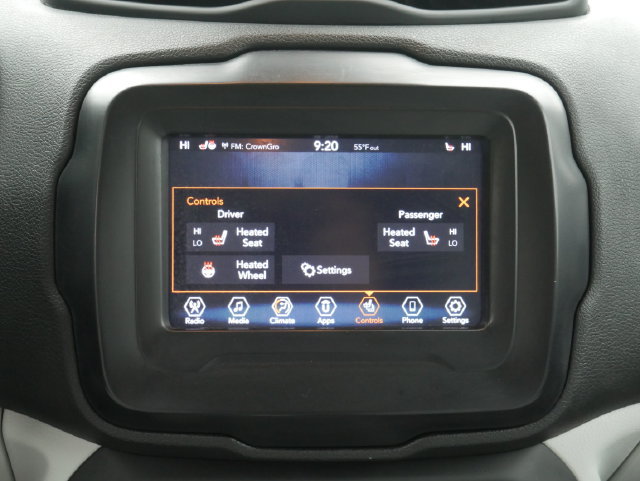 Used 2018 Jeep Renegade Latitude w/ Cold Weather Group AWD/4WD image 3