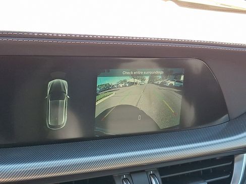 New 2025 Alfa Romeo Stelvio Sprint image 15