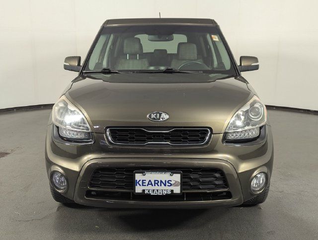 Used 2012 Kia Soul ! FWD image 3