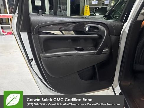 Used 2016 Buick Enclave Leather AWD/4WD image 31