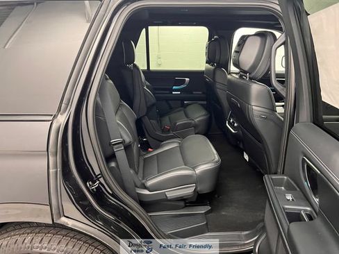New 2026 Ford Expedition Platinum w/ Stealth Appearance Package AWD/4WD image 38
