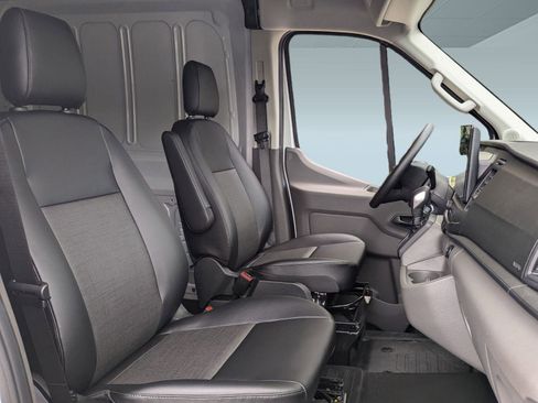 New 2026 Ford Transit 250 T-250 148 Med Rf 9150 GVWR AW image 21