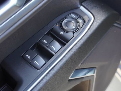 Used 2024 Chevrolet Silverado 1500 LT AWD/4WD image 20