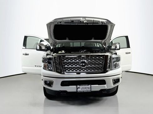 Used 2017 Nissan Titan Platinum Reserve AWD/4WD image 27