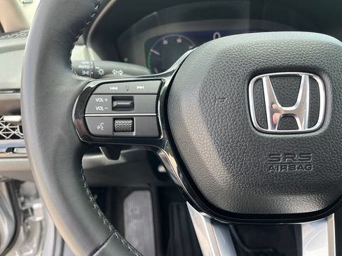Used 2024 Honda Accord Touring image 22