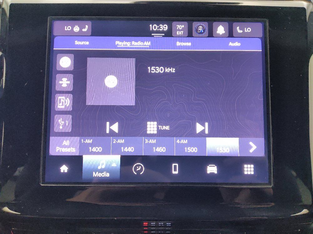 Used 2023 Jeep Grand Cherokee Altitude AWD/4WD image 25