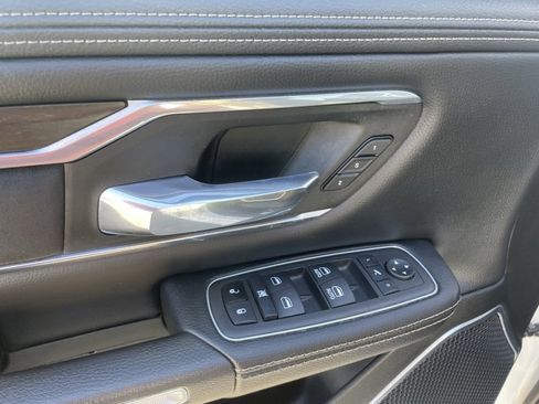 Used 2022 RAM 1500 Laramie image 12