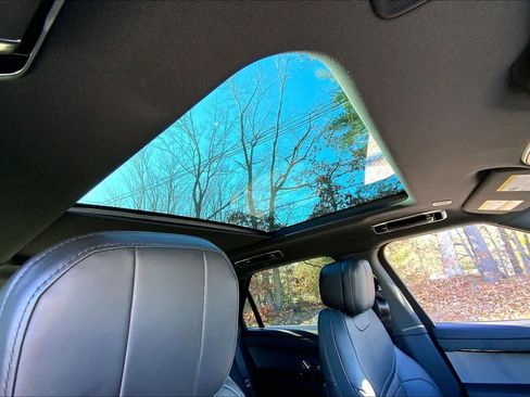 Used 2023 Land Rover Range Rover Sport SE image 13