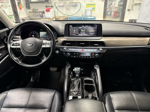 Used 2020 Kia Telluride EX w/ EX Premium Package image 35